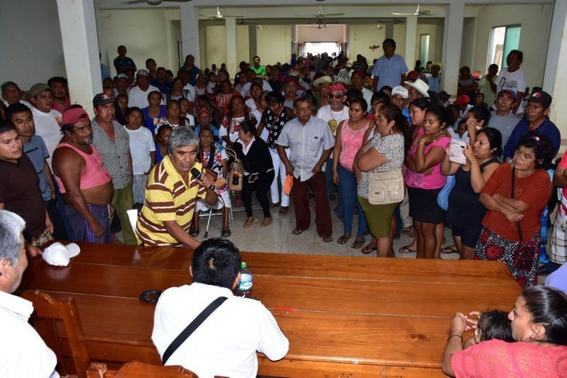 Ejidatarios retienen a comisariado ejidal