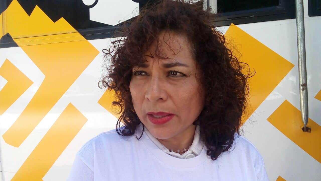 Padres de familia tachan de mentirosa a la titular de la SEyC