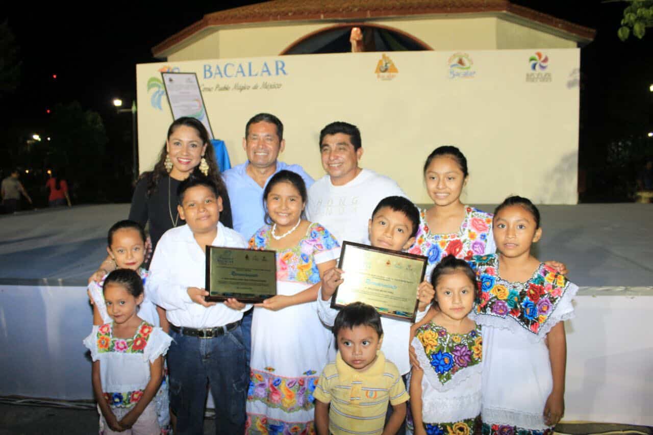 Celebran a Bacalar como Pueblo Mágico con Arte