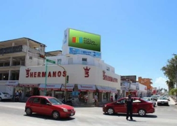 50 % de anuncios luminosos no han sido ‘reportados’ con el Ayuntamiento