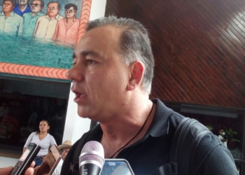 Presenta Carlos Mimenza demanda de Juicio Político contra Roberto Borge y sus funcionarios