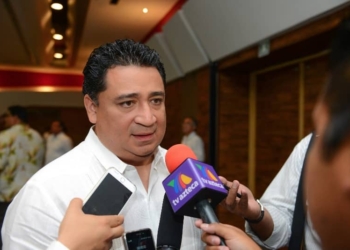 Congreso va con todo tras Juan Pablo Guillermo Molina