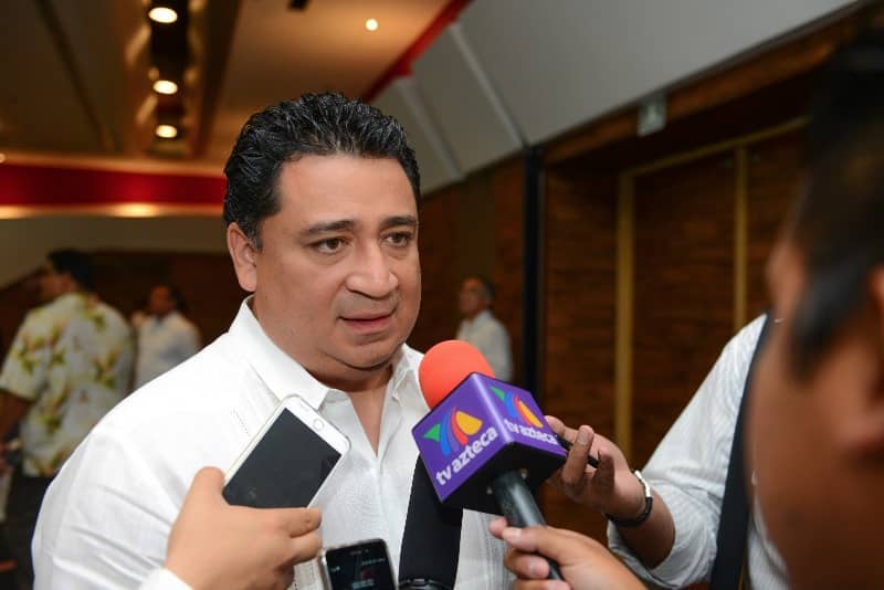 Congreso va con todo tras Juan Pablo Guillermo Molina