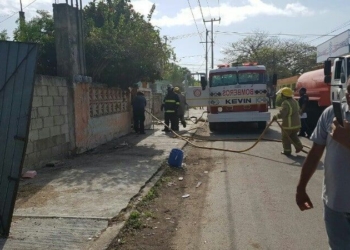 Estalla bodega de fuegos pirotécnicos en Chetumal