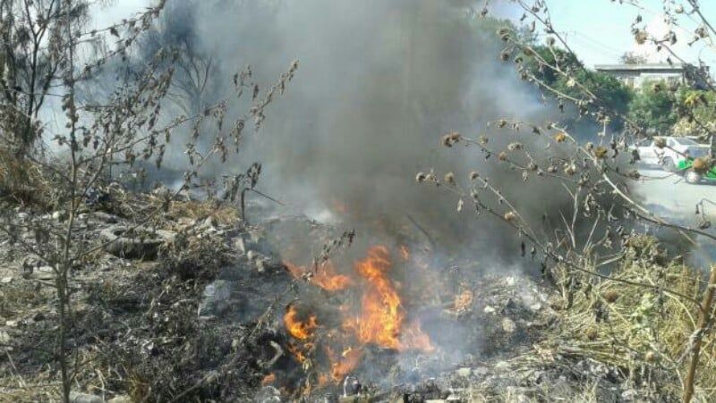 Incendio de lote baldio pone «los nervios de punta» a vecinos