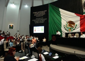 Presentan PRI y PAN iniciativas para eliminar la figura del fuero