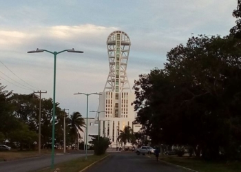 El astuto Sebastián pide ‘mochada’ por cambios al proyecto de la Megaestructura