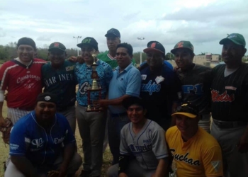 Realizan cuadrangular de Softbol