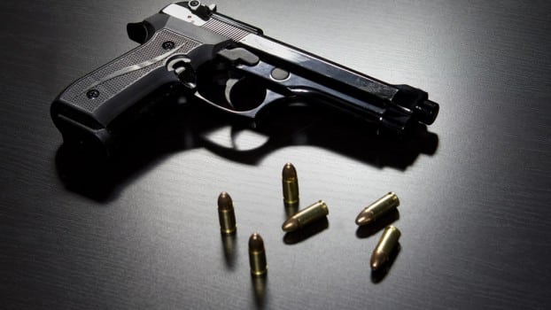 Detenidos en caobas por riña con armas de fuego
