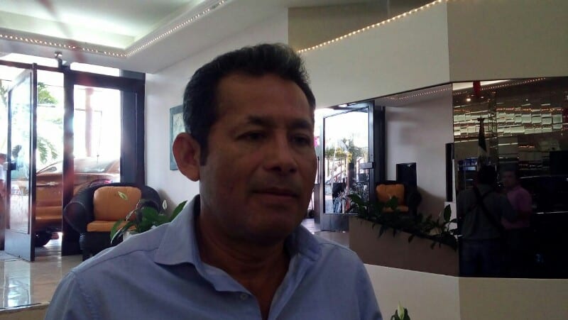 Urge frenar contaminación de la Laguna de Bacalar: Alexander Zetina