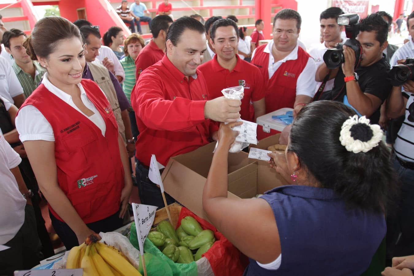 ¿Comienza caída de “peces” gordos?