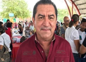 Mario Castro, con un pie fuera de Diconsa