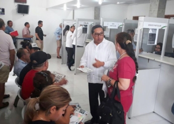 Gran respuesta ciudadana en los municipios de Quintana Roo para entrega de placas 2017
