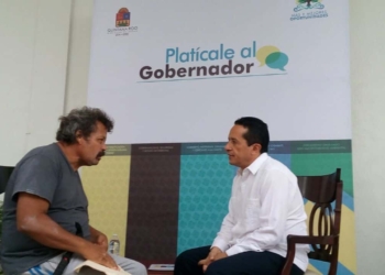 Encabeza Carlos Joaquín primera audiencia pública, Platícale al Gobernador