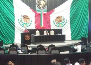 Congreso rechaza renuncia al Auditor de Quintana Roo
