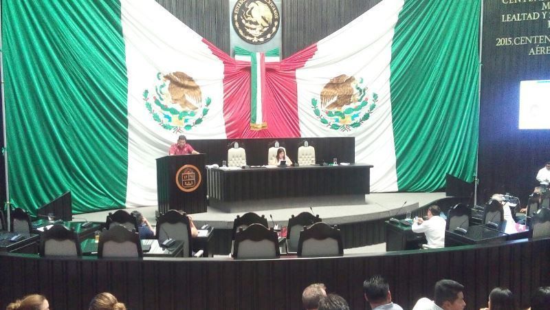 Congreso rechaza renuncia al Auditor de Quintana Roo