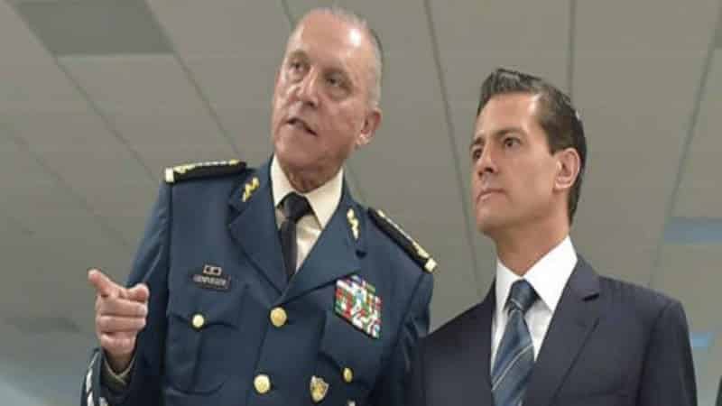 Militares, ¡vuelvan a sus cuarteles!
