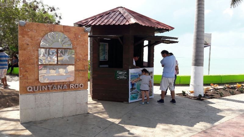 Activan módulos de atención para quienes visitan el sur de Quintana Roo
