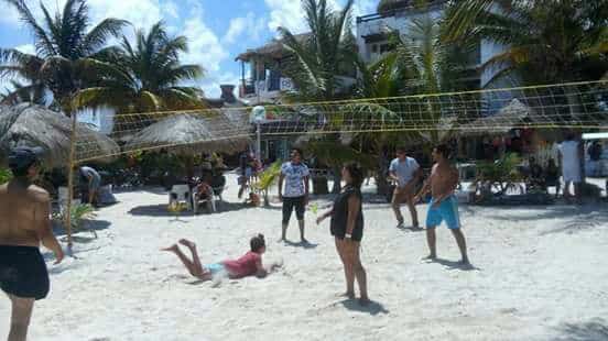 Empieza “fuga” de turistas de la zona sur de Quintana Roo
