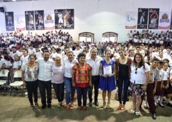 Trabaja gobierno de Isla Mujeres por una sociedad libre de «Bullying»
