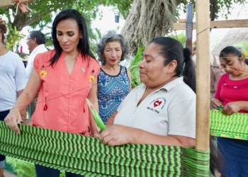 Opciones de autoempleo a mujeres de Leona Vicario