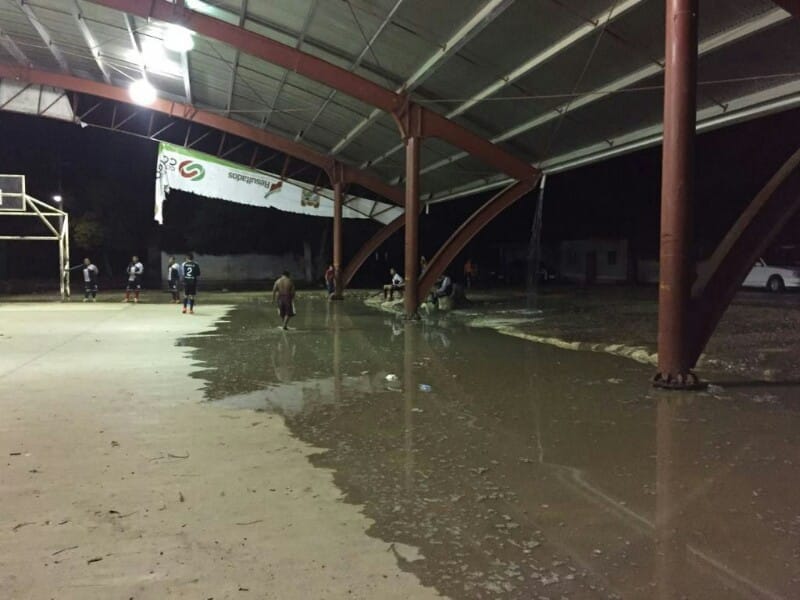 Lluvias desnudan imperfecciones del domo deportivo de San Ramón