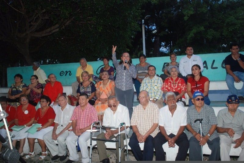 Pensionados, un valioso sector del Issste Q.roo en constante crecimiento: Cora Amalia