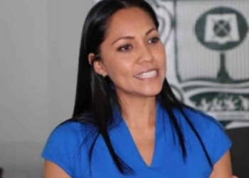 Suenan cambios en el gabinete de Carlos Joaquín, la Secretaria de Salud será la primera al relevo