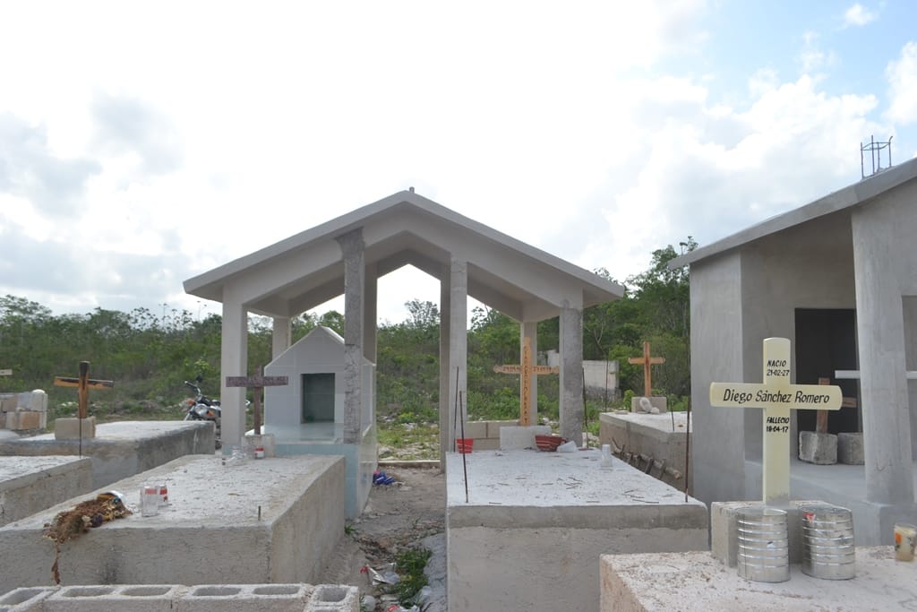 Reviven sistema de «aparta tumbas» en nuevo cementerio