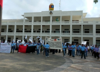 Contrapesos en la conmemoración del Día del Trabajo