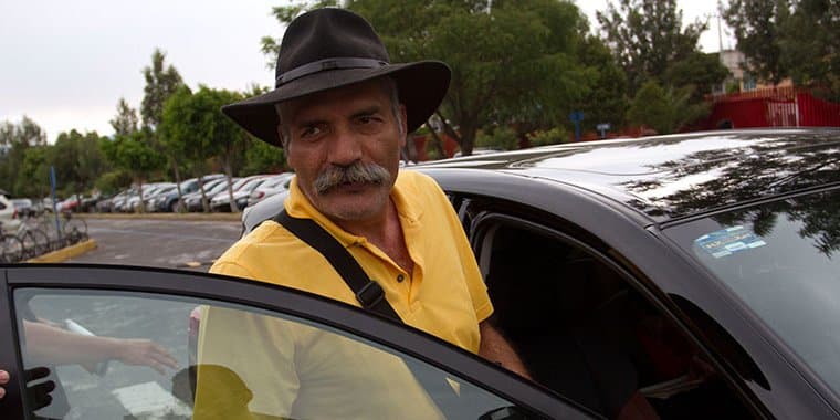 Juez concede libertad provisional a José Manuel Mireles