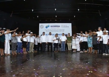 Rinden protesta integrantes de 58 Comités Vecinales de Solidaridad