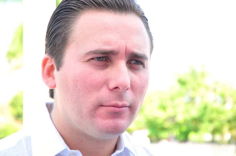 Rechaza Derechos Humanos exclusión en ceremonias de graduación