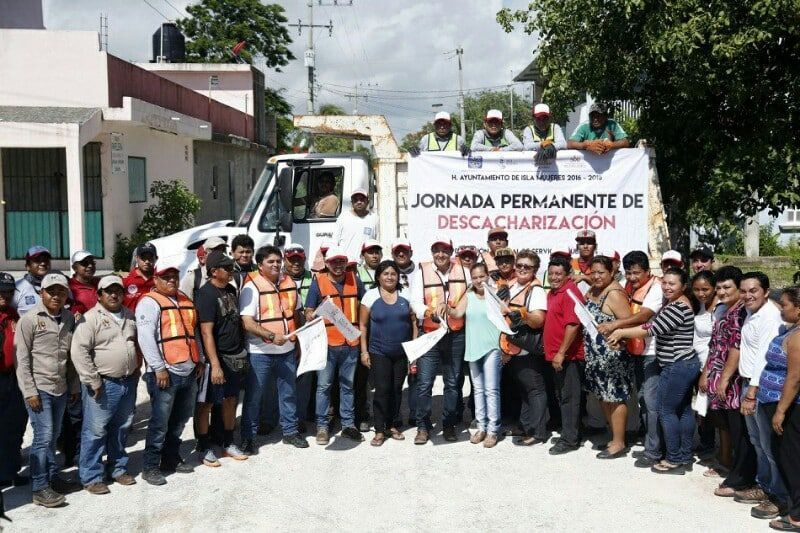 Arranca campaña de descacharrización en Zona Continental de Isla Mujeres
