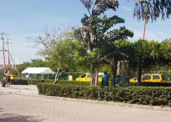 Empresa turística de Mahahual violenta la Ley de Trasporte y agrede a taxistas