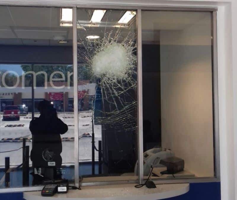 Asaltan sucursal bancaria de Puerto Morelos