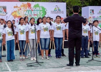 Impulsa Laura Fernández formación cultural de niños portomorelenses