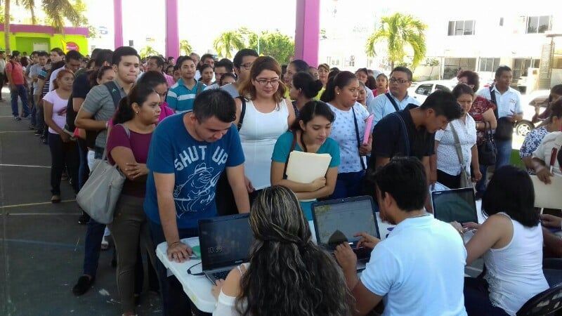 Falta de experiencia; barrera de los jóvenes para encontrar trabajo