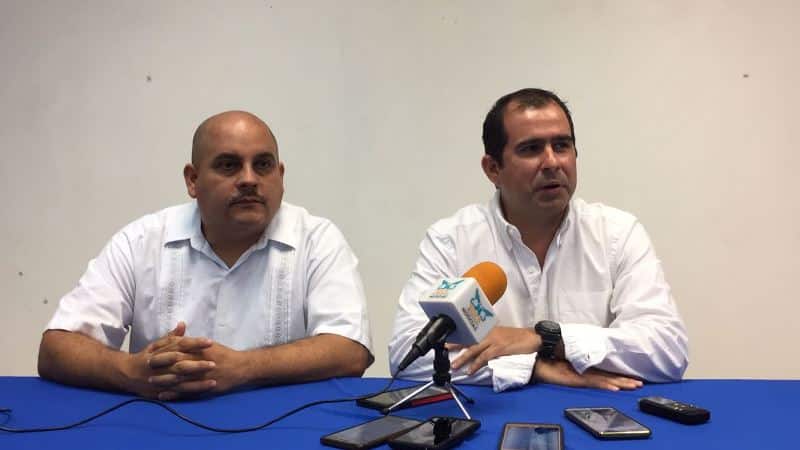 PAN y PRD reconocen sumisión hacia Carlos Joaquín
