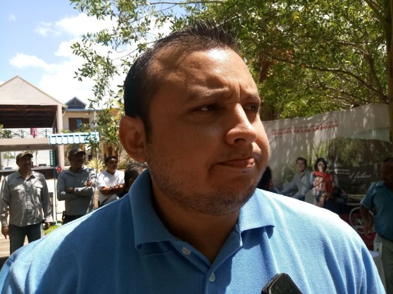 Adelantan fecha para que Xcalak cuente con servicio de Internet