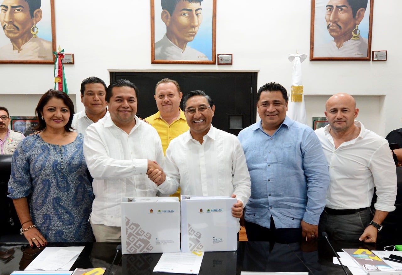 Recibe Congreso, informe de SEFIPLAN sobre reestructuración de la deuda