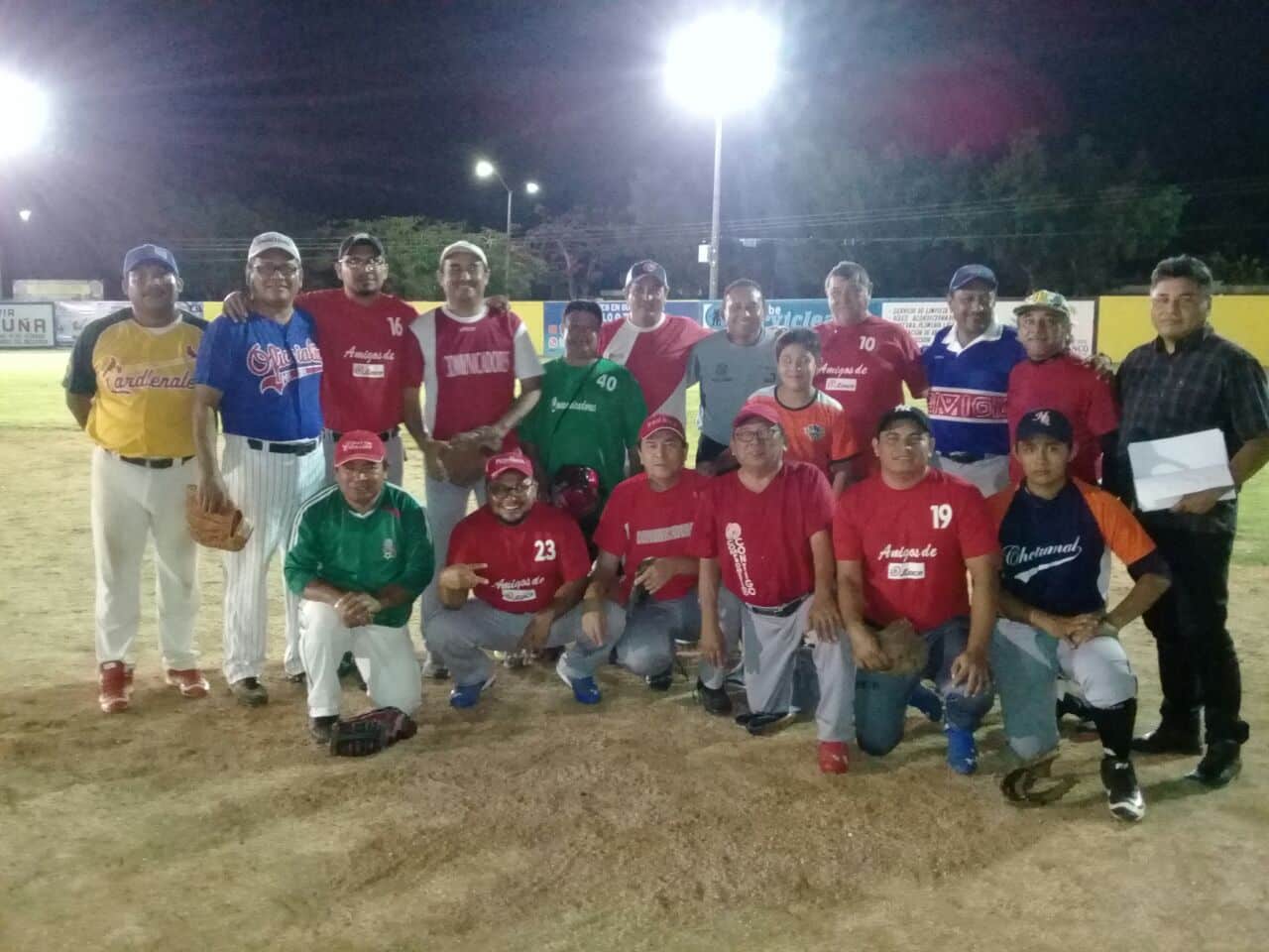 Comunicadores retorna al protagonismo  en Liga de Sóftbol