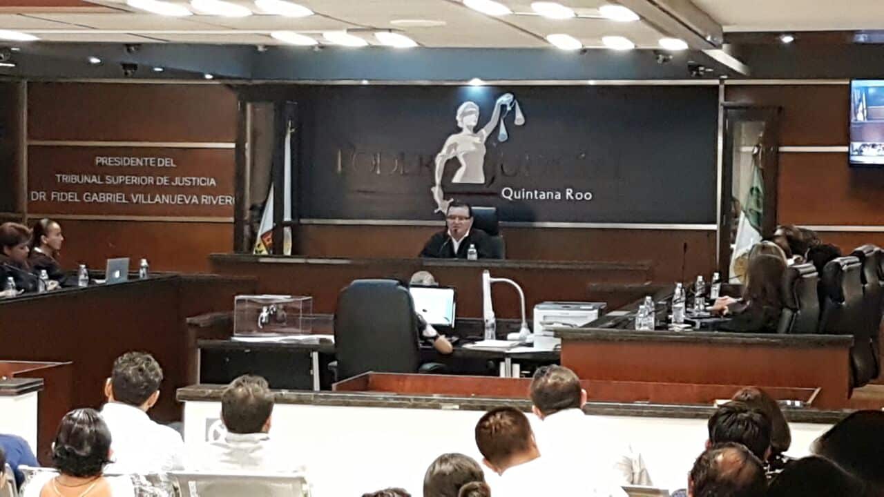 Se confirma la farsa; eligen a Antonio León Ruiz como Presidente del TSJ de Q. Roo