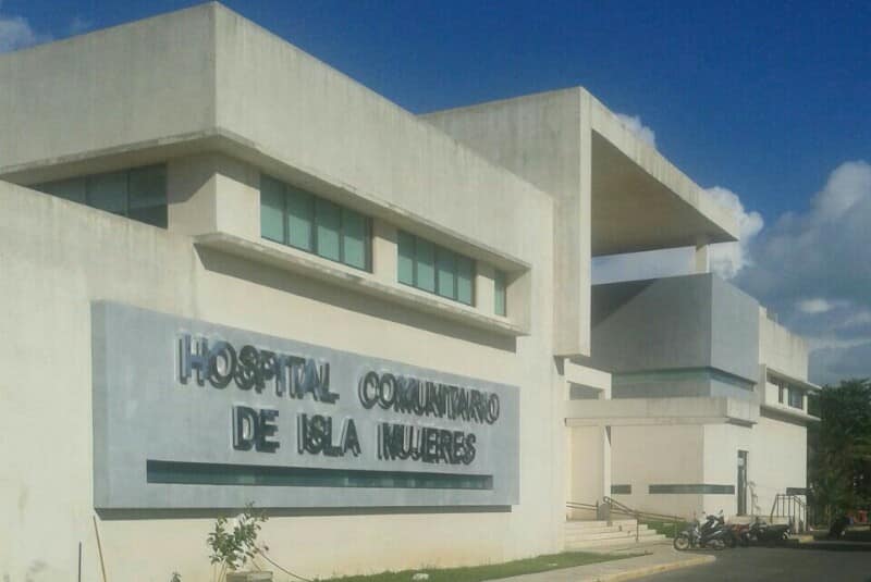 Hospital Comunitario de Isla Mujeres se cae a pedazos; exigen interversión de la SESA