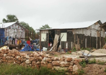 Asentamientos irregulares de Quintana Roo requieren millonaria suma para su atención