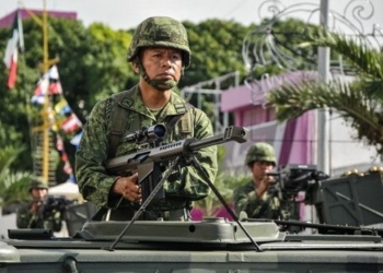 ((Fotos Militares)) Desfile Cívico Militar Conmemorativo del 207 Aniversario del Inicio de la Independencia de México