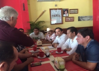 Ejidatarios conforman frente contra conversión de Bacalar en Área Natural Protegida