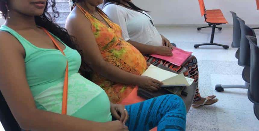 Grave proliferación de embarazos en la Zona Maya; muchos se complican