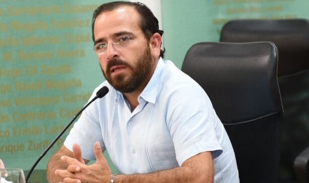 Aclara Director de la CAPA rumores del cristalazo a su vehículo oficial