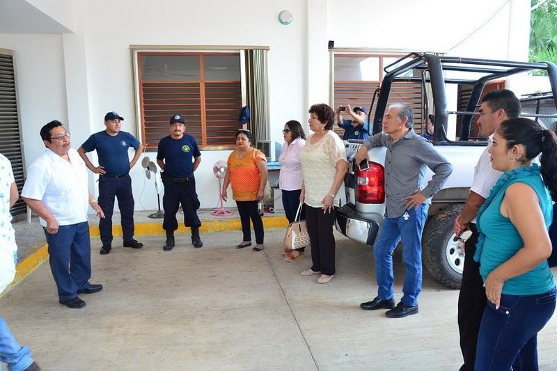 A un año de gobierno, policias denuncian total abandono del edil «Cheya» Baladez